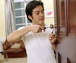 General Locksmith Store Norfolk, MA 508-657-3108 - changing-locks