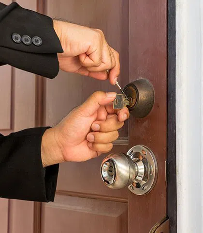 General Locksmith Store Norfolk, MA 508-657-3108 - new-locks-installation